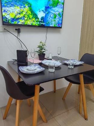 J&D shore staycation Apartment in Pasay