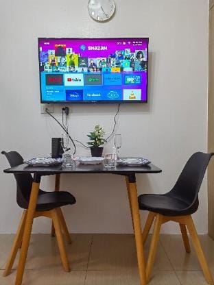 J&D shore staycation Apartment in Pasay