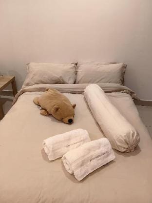 Damansara Jaya Short Term Stay Apartment in Petaling Jaya