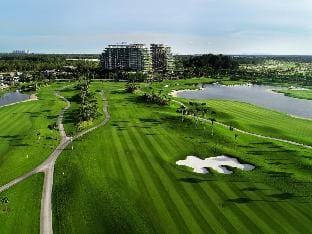 Xtu Golf Villa Forest City Five-Bedroom Detached Villa Villa in Johor