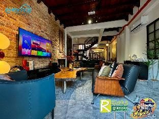 Heritage House 14Pax RiverView 3 Mins WalkJonker Vacation rental in Malacca
