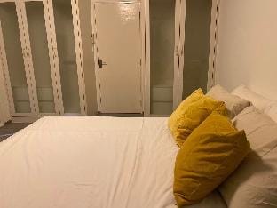 Indy2 BangnaKM 7 15m  to airport next to Ikea Mega Vacation rental in Bangkok