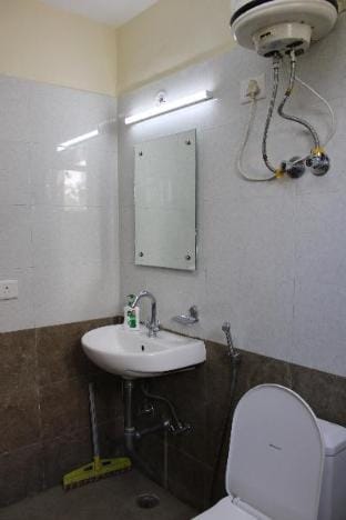 Spacious One BHK Apartment Apartment in Lucknow
