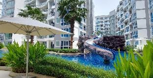 Grand Avenue Pattaya, 2 br 2 baths, Pool-view Apartment in Pattaya City