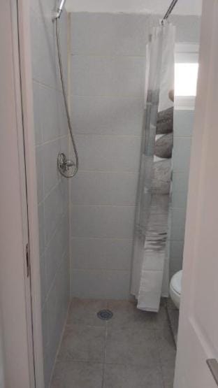Haifa Sirkin 5 flat rent Apartment in Haifa