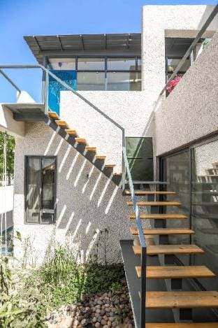 Cheerful 2 bedroom boutique Pvt Villa with garden. Villa in Gujarat