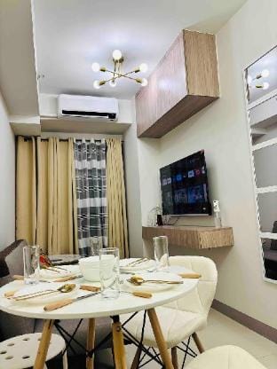Condotel at SM Mall of Asia Ph Apartment in Pasay