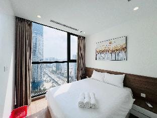 Vinhomes Skylake 2BR + 2WC / Unique style Apartment in Laos