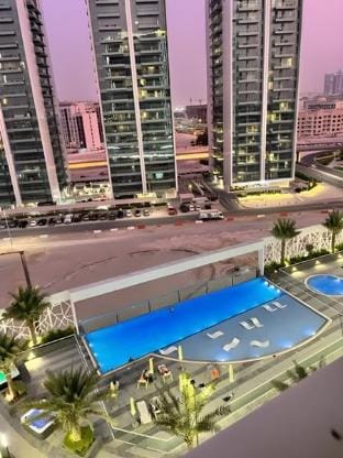 Cozy and bright studio with amazing amenities Apartment in Dubai