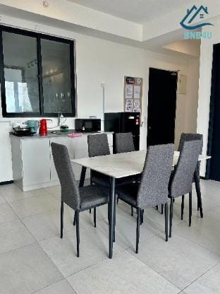 Urban Suites 2BR with Seaview by BNB4U Apartment in George Town