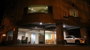 BrightStarryHostel-Vacation in Donggang Bed and Breakfast in Kaohsiung