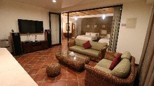 BrightStarryHostel-Vacation in Donggang Bed and Breakfast in Kaohsiung