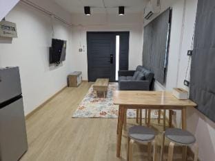 Cloud9 Hometel BTS Krungthonburi Vacation rental in Bangkok