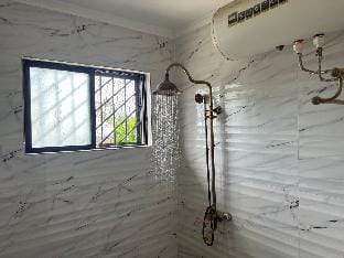 Pasifika GuestHouse - Studio Unit Vacation rental in Nadi