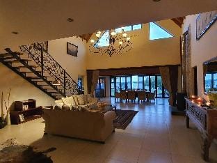 Lagoon hotel   Vacation rental in Cape Town