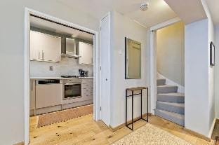 Sweet Marble Arch 2 Bedroom Mews House Vacation rental in City of Westminster