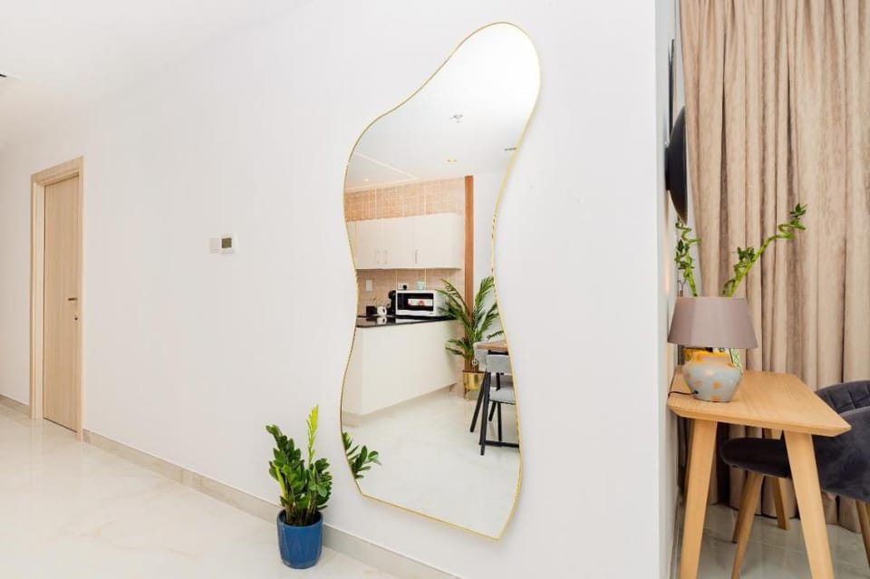 Bright And Stylish 1BHK Apartment Hotel in Dubai
