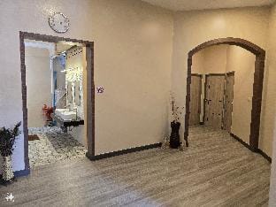 Victory Place 2 (Golden Mount) Private Accommodation Apartment in Bangkok
