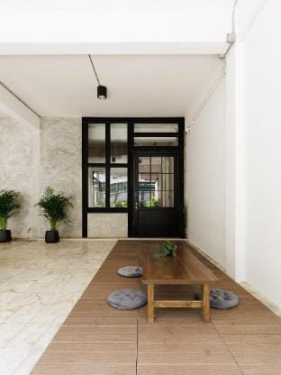 Wabisabi 10 Bangkok 3 MIN To Train Station Apartment in Bangkok