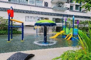 Muji Home Lavile KL , Sunway Velocity Dog-Friendly , Pool Apartment in Federal Territory of Kuala Lumpur