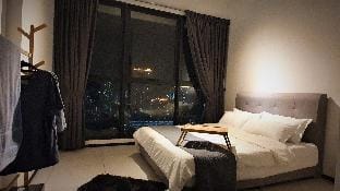 Urban Suite cozy condo for family & friends. Apartment in George Town