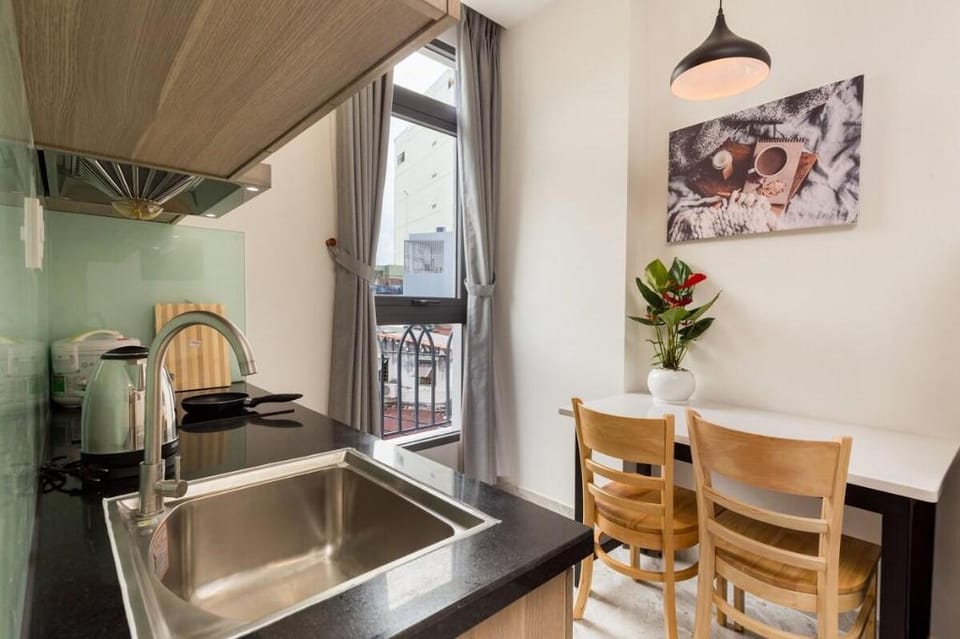 Nice Studio-Airport-High class serviced-10 stars Apartment in Ho Chi Minh City