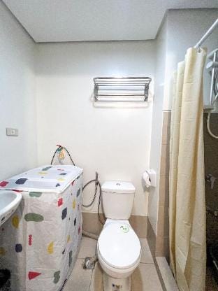 Cozy Suite by Zarah | 1BR Condo Unit Near Airport Apartment in Paranaque