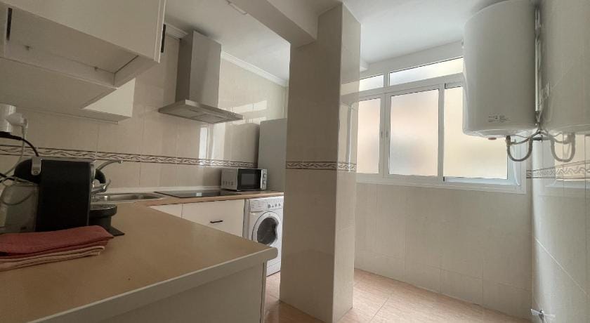 Calu Homes a 5 minutos de la estación del tren  Apartment in Malaga