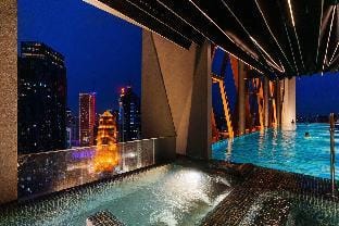 Butterfly Room 1BR Scarletz Suites KLCC,Pool Gym Apartment in Federal Territory of Kuala Lumpur