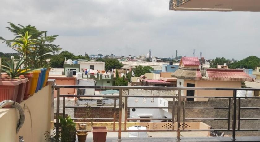 Vinayak Home Stay Apartment in Uttar Pradesh