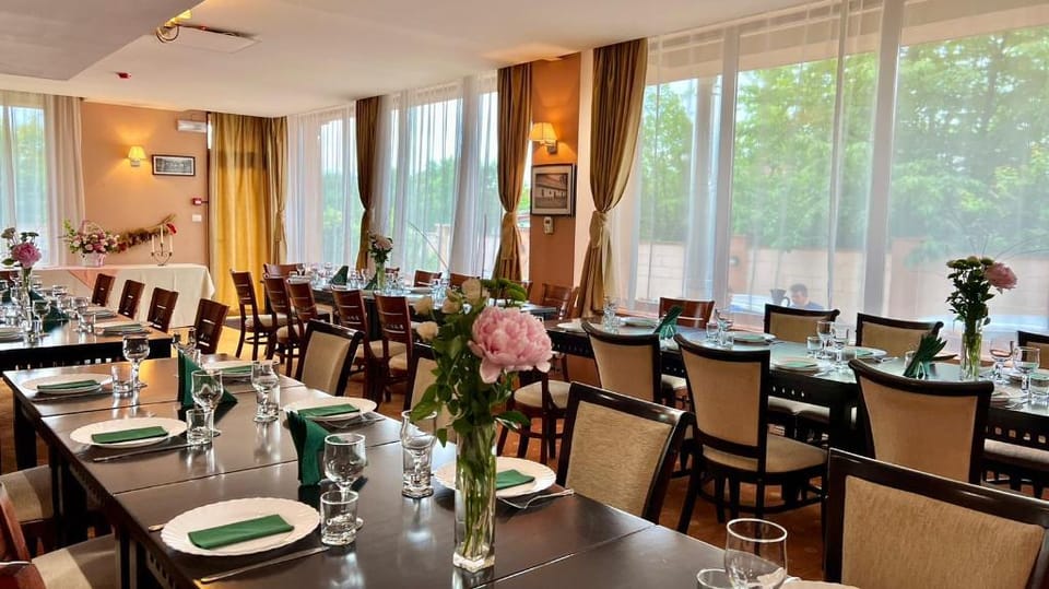 Hotel Oxford Inn&Suites  Hotel in Timisoara