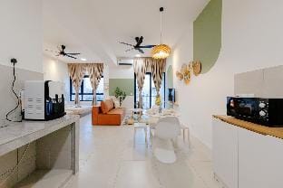 Insta-worthy Bath Tub Studio w Lush Greenery 浴缸MRT Apartment in Federal Territory of Kuala Lumpur