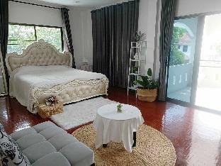 Pannipa Home Vacation rental in Thailand
