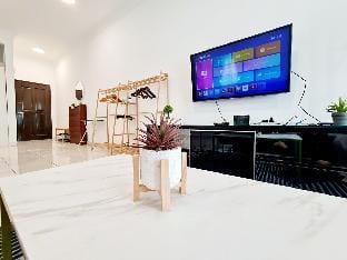 Subang Parade Nu Empire Taylors Campus Sunway Vacation rental in Subang Jaya