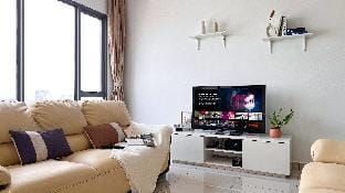 DaMen Subang | Warm&Cozy 6pax APT| IconiqueA13 Apartment in Subang Jaya