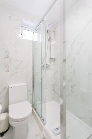 Budget City Center Apartment Aldgate - Tower Bridge Apartment in London