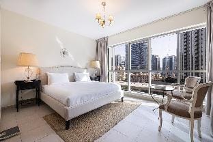 Glamorous 1Bed Oasis near Dubai Mall &Burj Khalifa Vacation rental in Dubai