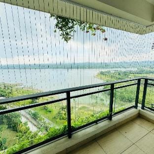 Seaview 2B1R Condo Forest City Apartment in Johor