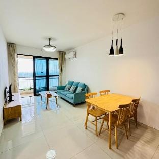 Seaview 2B1R Condo Forest City Apartment in Johor