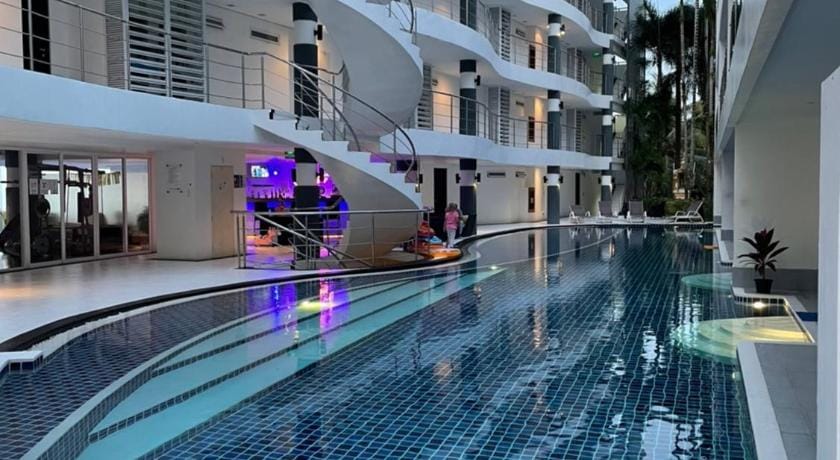 A2-stunning Seaview 4brs3baths Duplex karon City Apartment in Phuket