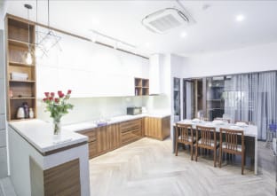 City Center 4BR Villa Indoor Pool Near Han Market Villa in Da Nang
