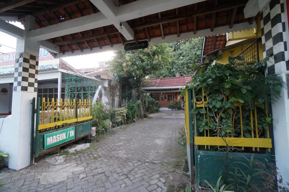 Villa Sarimbit Hotel in Yogyakarta