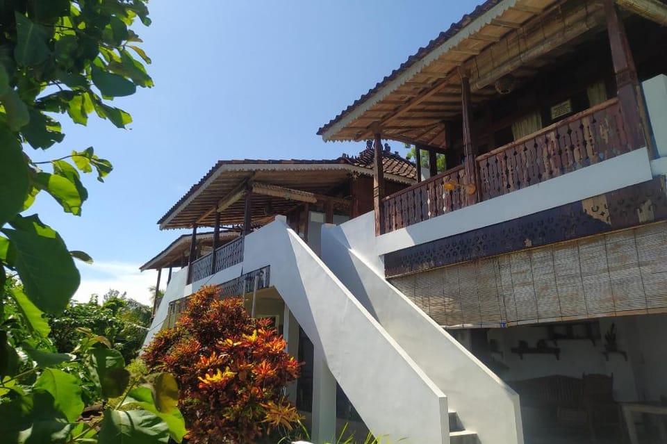 Villa Joglo Paris Hotel in Special Region of Yogyakarta