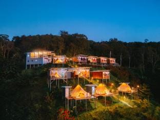 Happy Camp Phuchifa Luxury tent in Laos