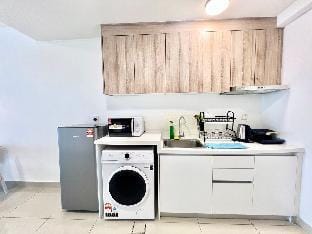 T5 1-10Pax Trefoil Setia Alam 2Room 5Bed WiFi SCCC Apartment in Selangor, Malaysia