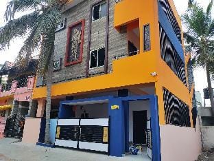 Yellow petals comfortable Room 301 Vacation rental in Mysuru