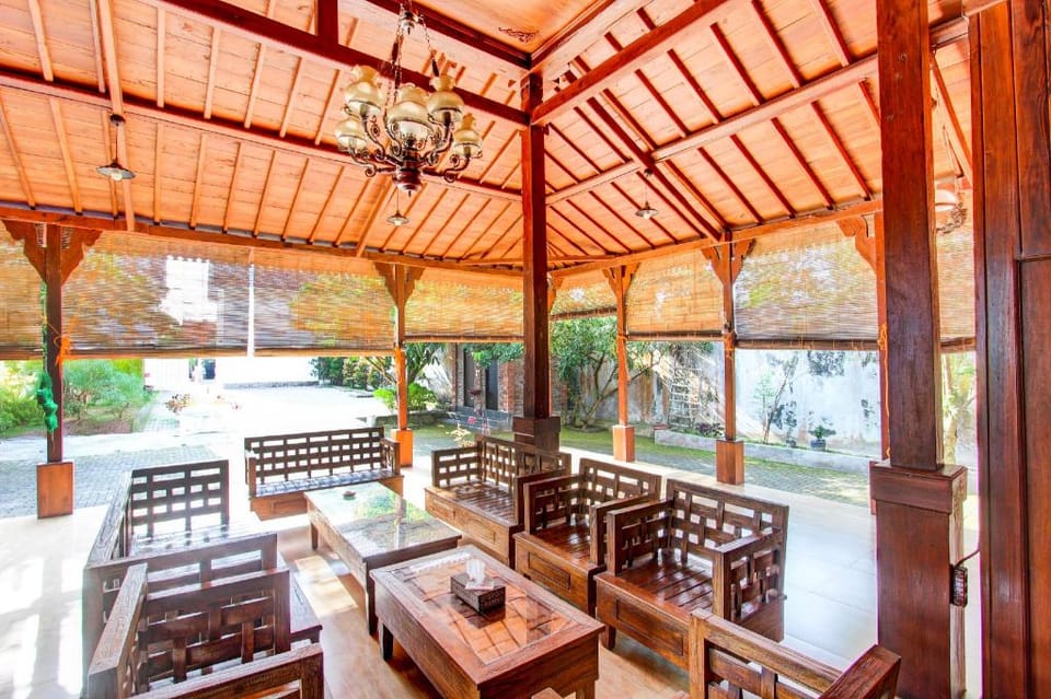 Capital O 93842 Jowo Segoro ResortNearPantai Sepanjang Hotel in Special Region of Yogyakarta