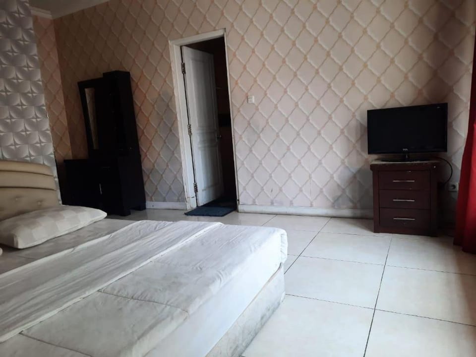 OYO 93833 Habitat Stay Hotel in West Java