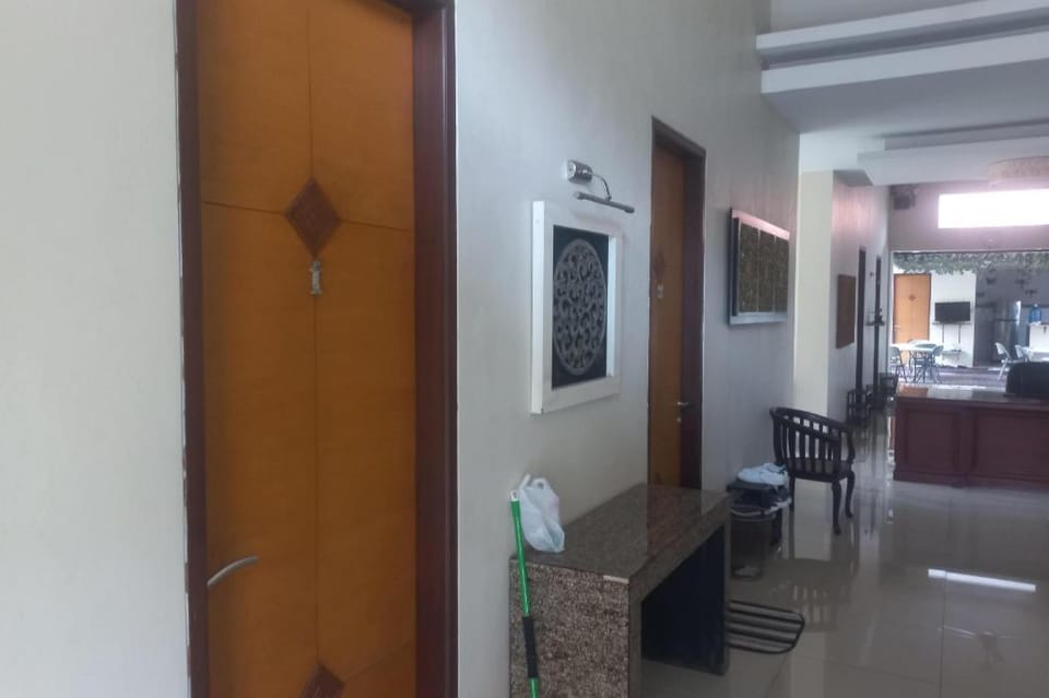 Capital O 93872 Natura Guest House Syariah Near alun alun kota purwokerto Hotel in Indonesia