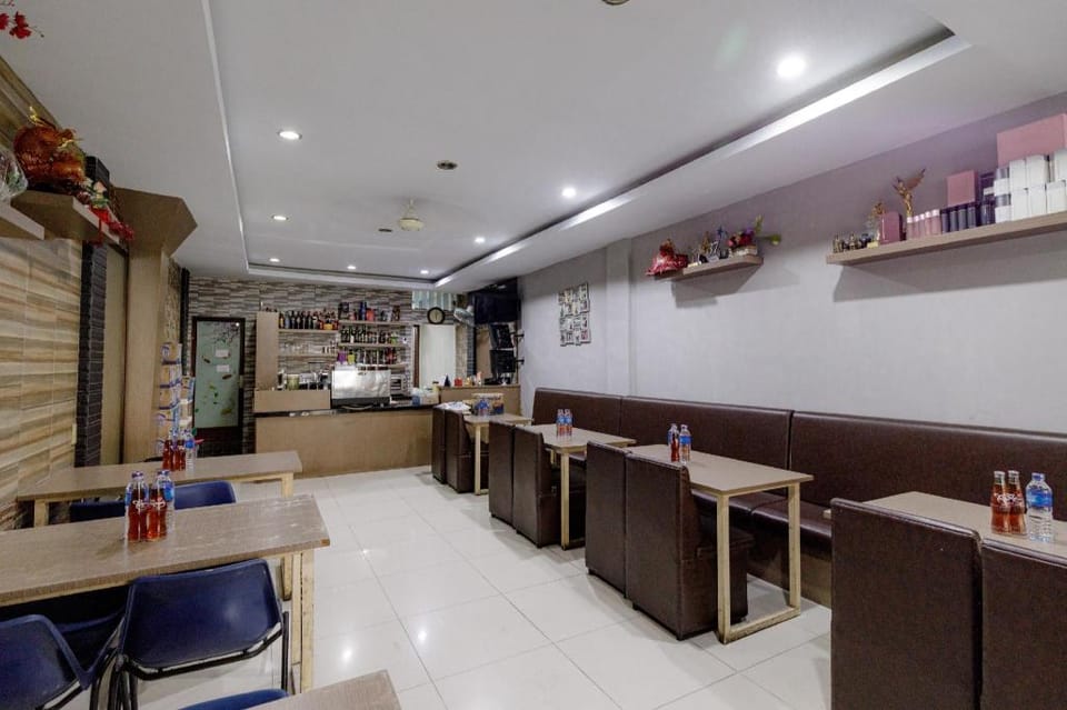 RedDoorz @ Best Hotel Jalan Dr. Sutomo Siantar Hotel in Indonesia
